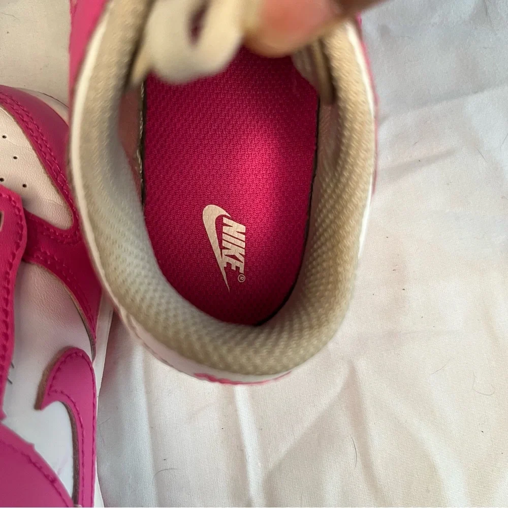 Nike Dunk Lows Toddler Pink and White size 9c